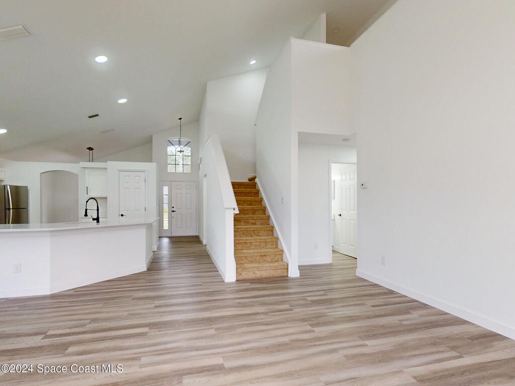 5336 Georgia Peach Avenue, Port Orange, FL 32128