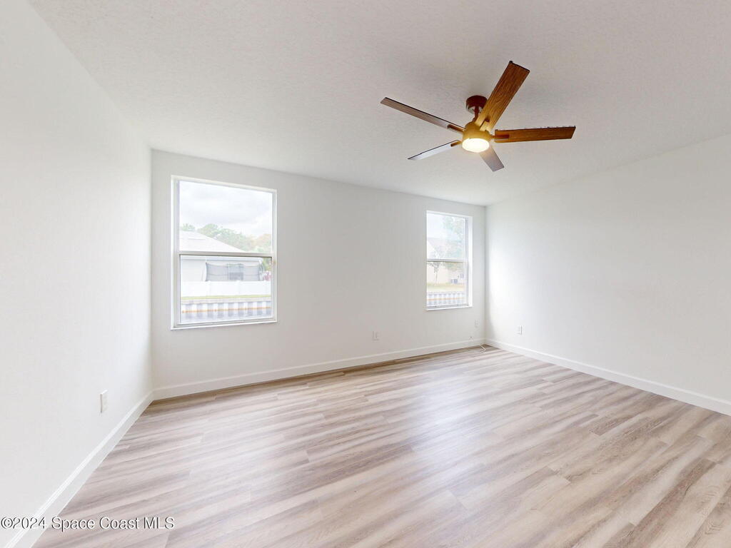 5336 Georgia Peach Avenue, Port Orange, FL 32128
