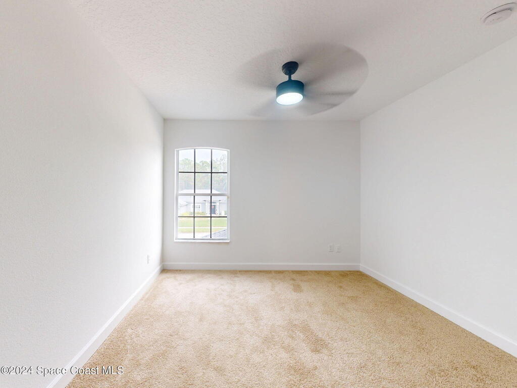 5336 Georgia Peach Avenue, Port Orange, FL 32128