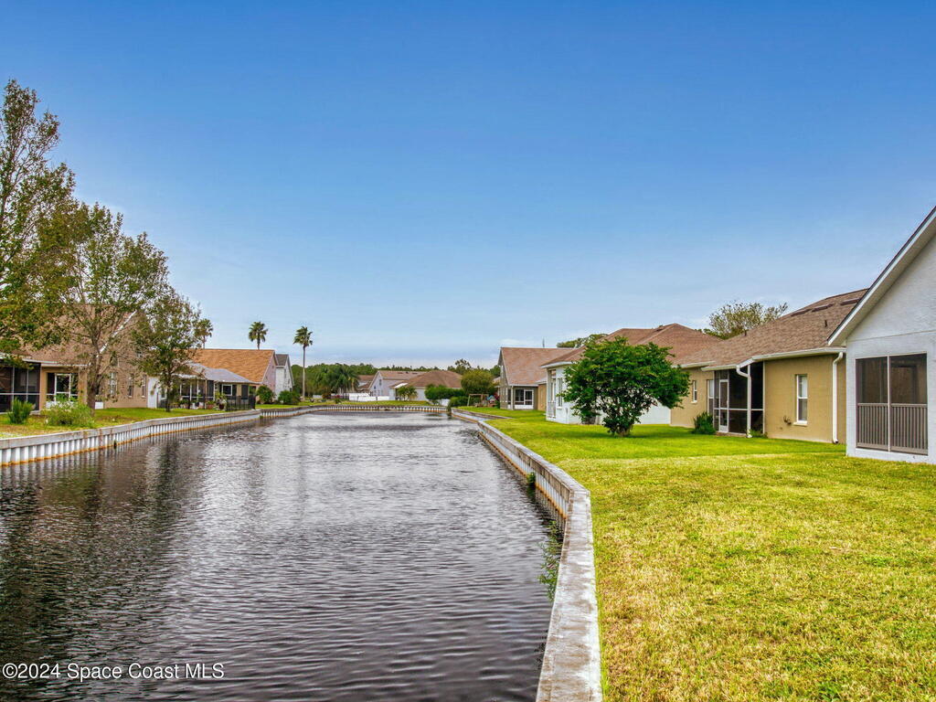 5336 Georgia Peach Avenue, Port Orange, FL 32128