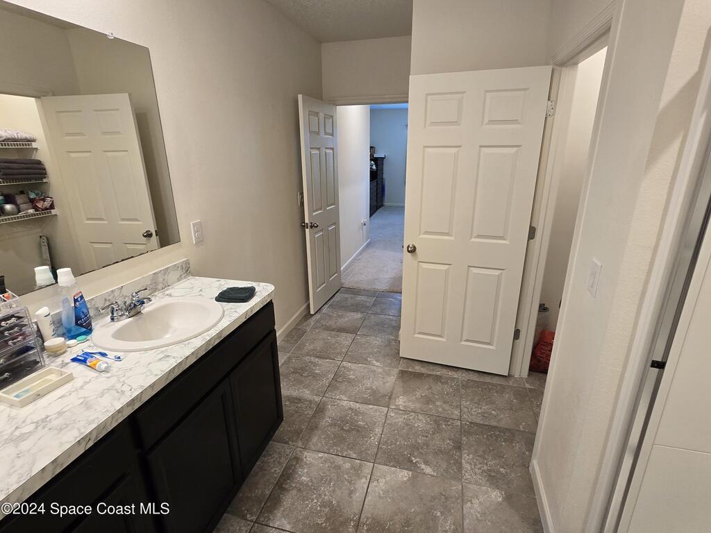 3292 Indian River, Mims, FL 32754