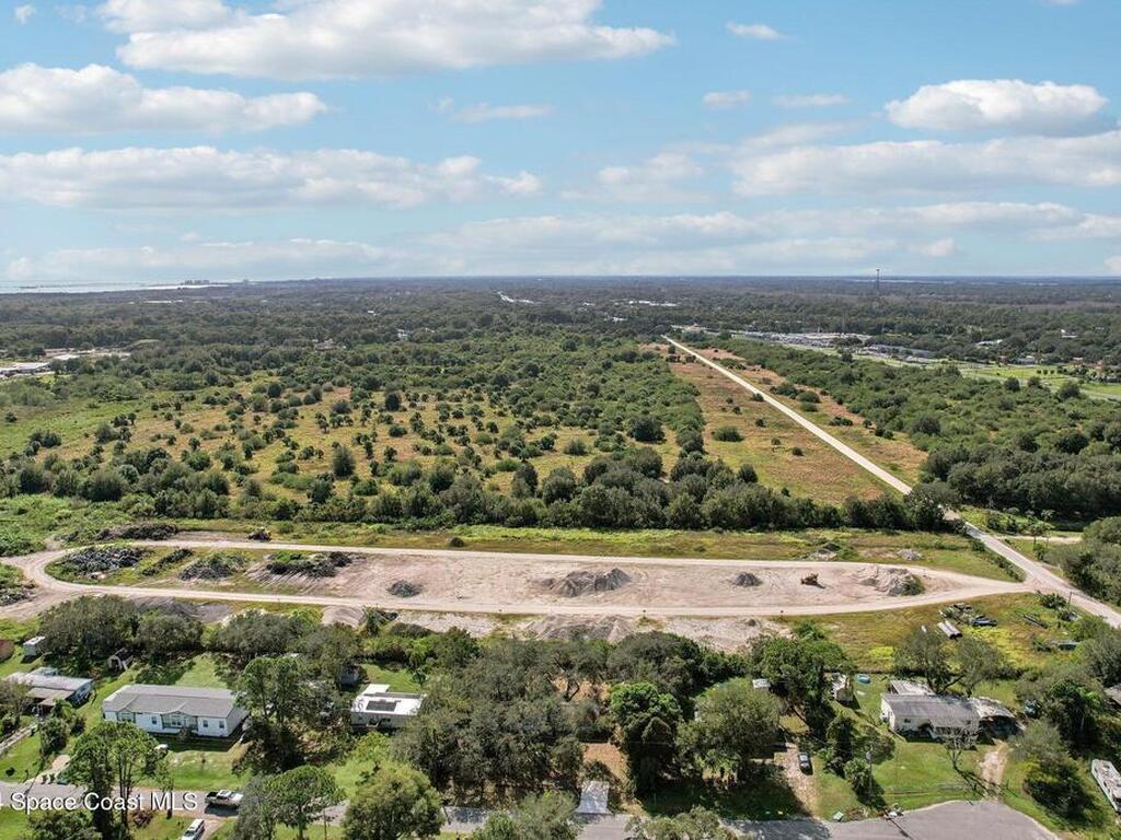 3245 Keith Lane, Mims, FL 32754