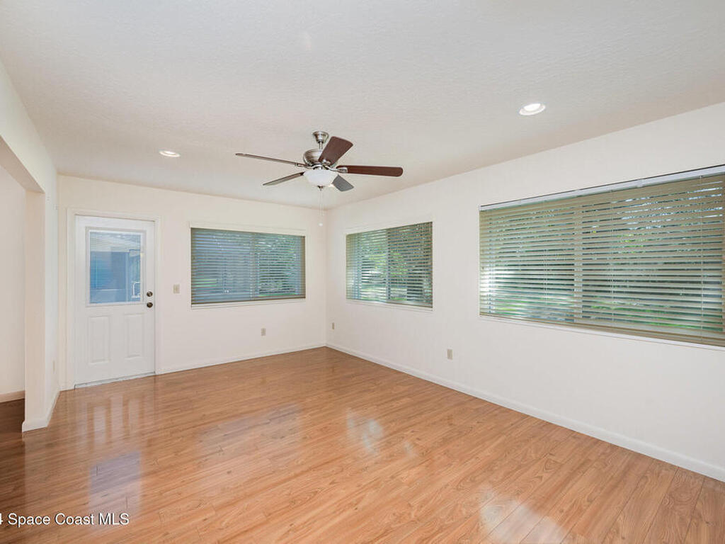 1527 Frontier Drive, Melbourne, FL 32940