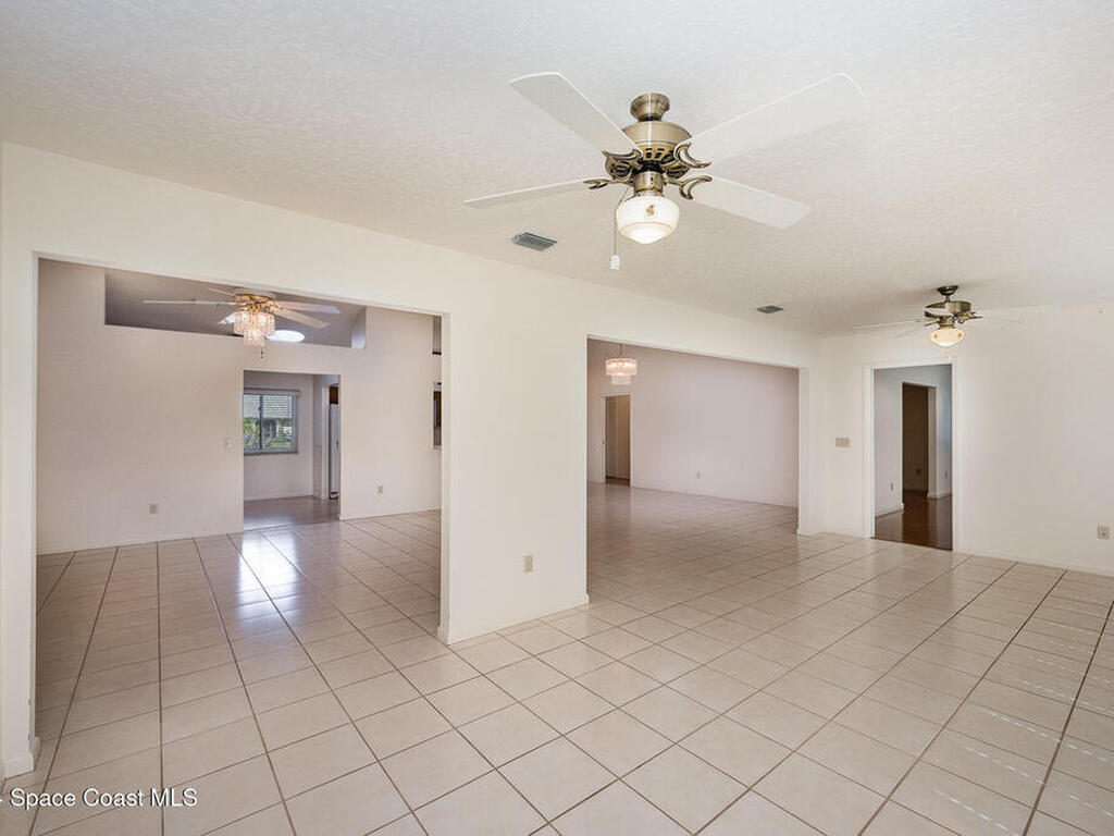 1527 Frontier Drive, Melbourne, FL 32940