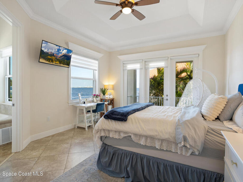 1777 Wavecrest Street, Merritt Island, FL 32952