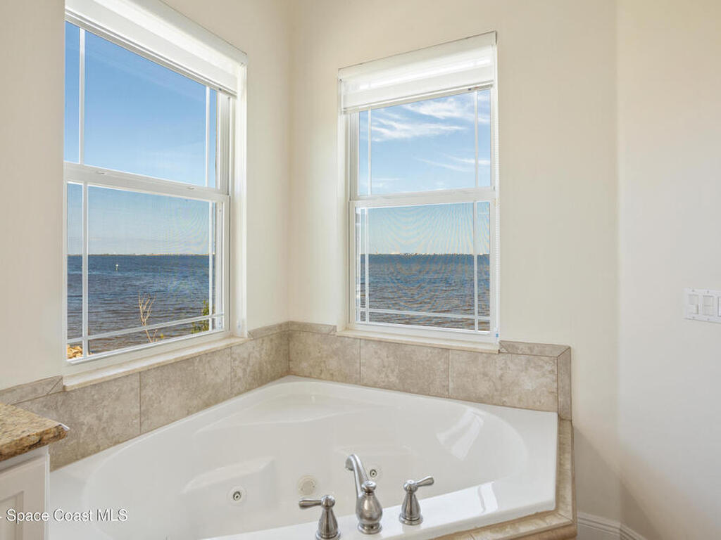 1777 Wavecrest Street, Merritt Island, FL 32952