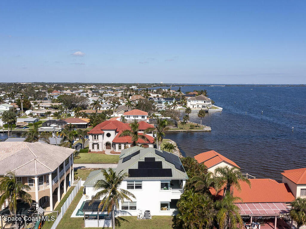 1777 Wavecrest Street, Merritt Island, FL 32952