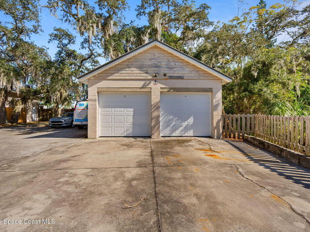 109 E New Haven Avenue, Melbourne, FL 32901