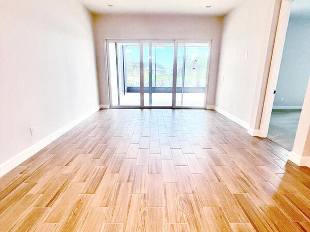 3040 Avalonia Drive, Melbourne, FL 32940