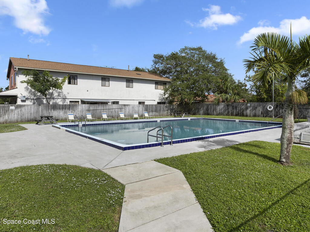 4699 Sisson Road, Titusville, FL 32780