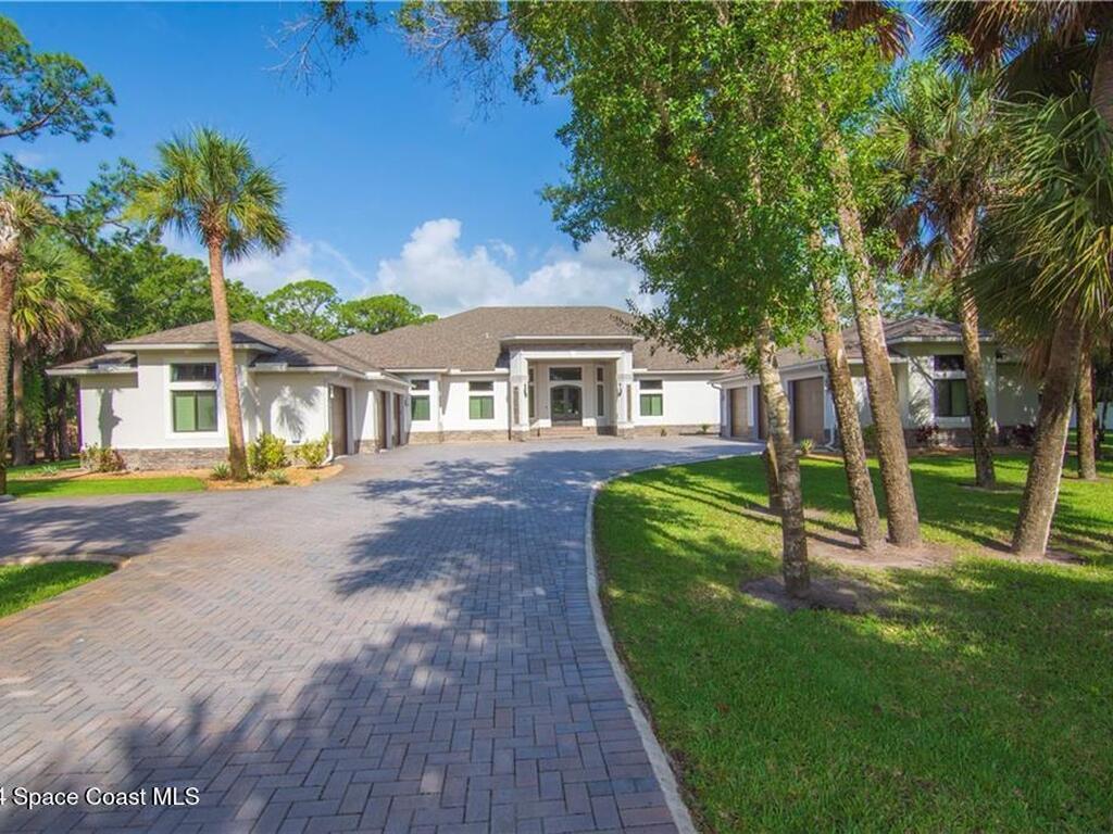 145 24th Avenue, Vero Beach, FL 32962