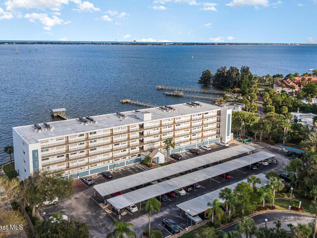 3901 Dixie Highway, Palm Bay, FL 32905