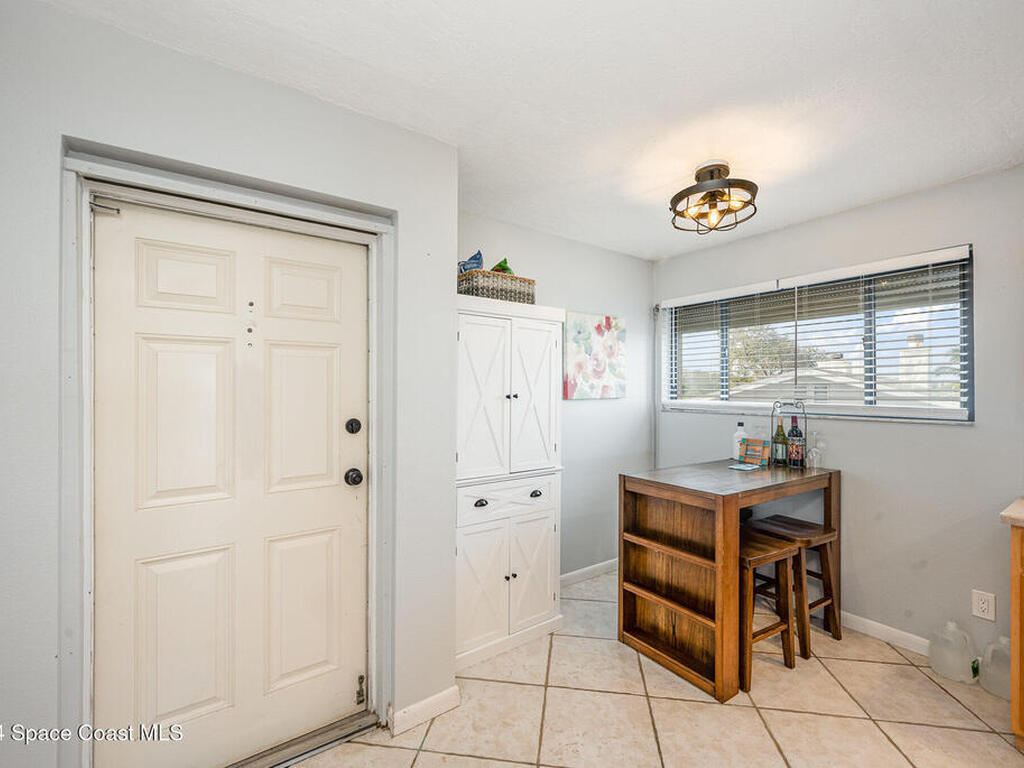 3901 Dixie Highway, Palm Bay, FL 32905