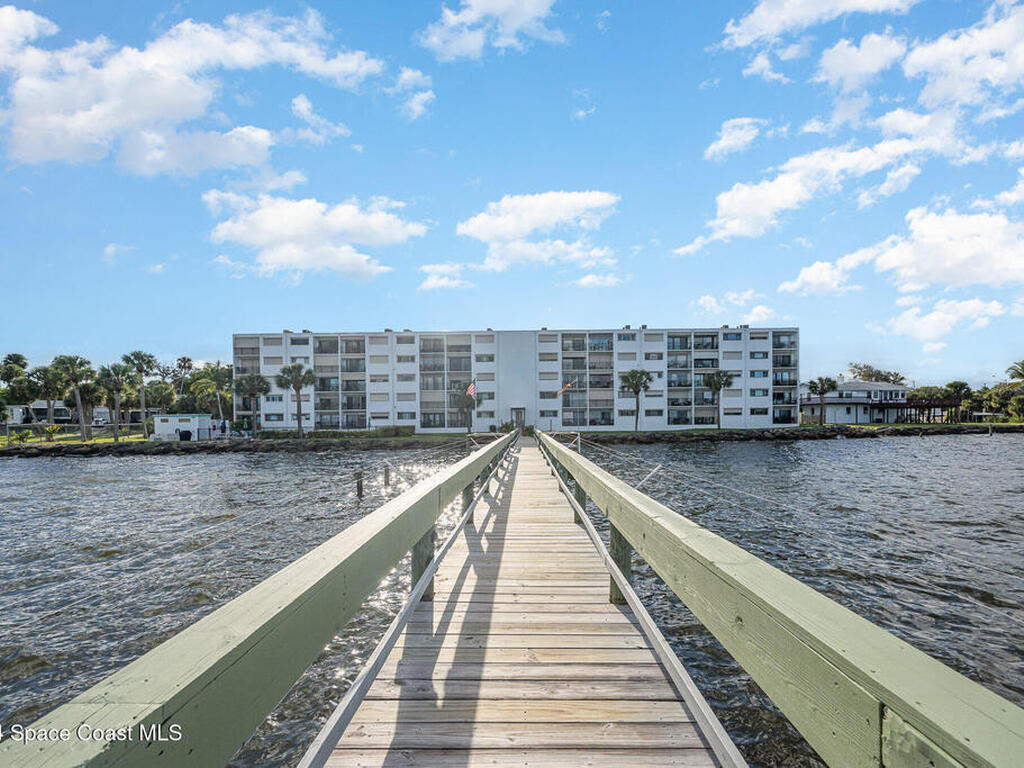 3901 Dixie Highway, Palm Bay, FL 32905