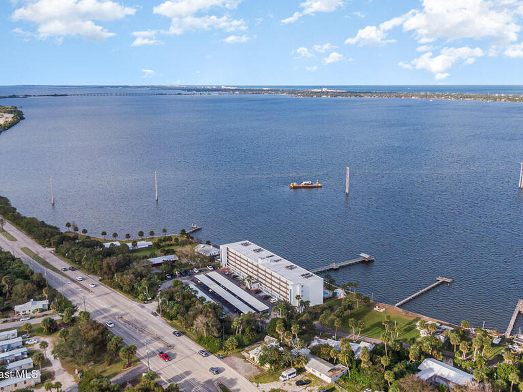 3901 Dixie Highway, Palm Bay, FL 32905