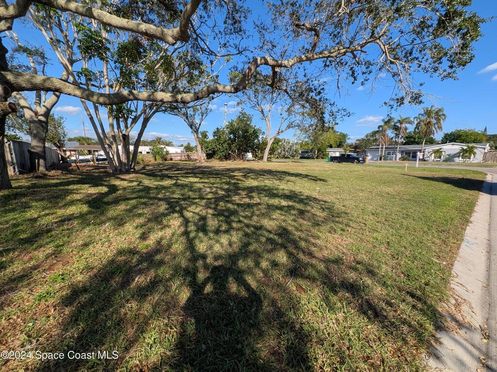 405 Watts Way, Cocoa Beach, FL 32931