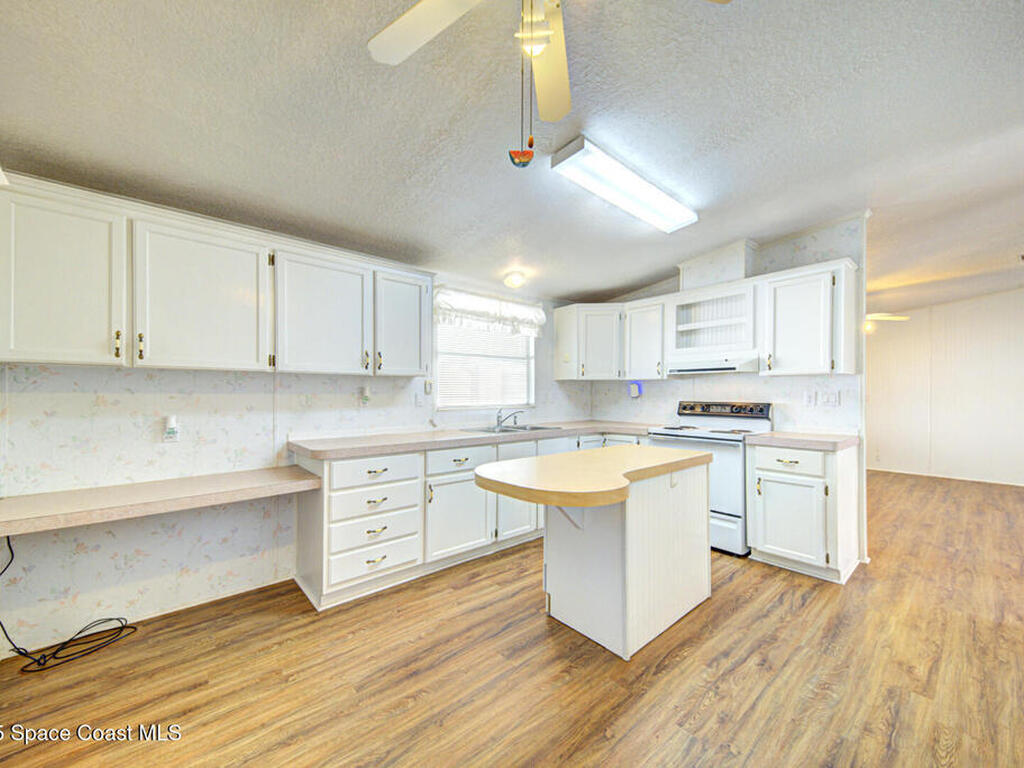 122 Aquarius Terrace, Cocoa, FL 32926