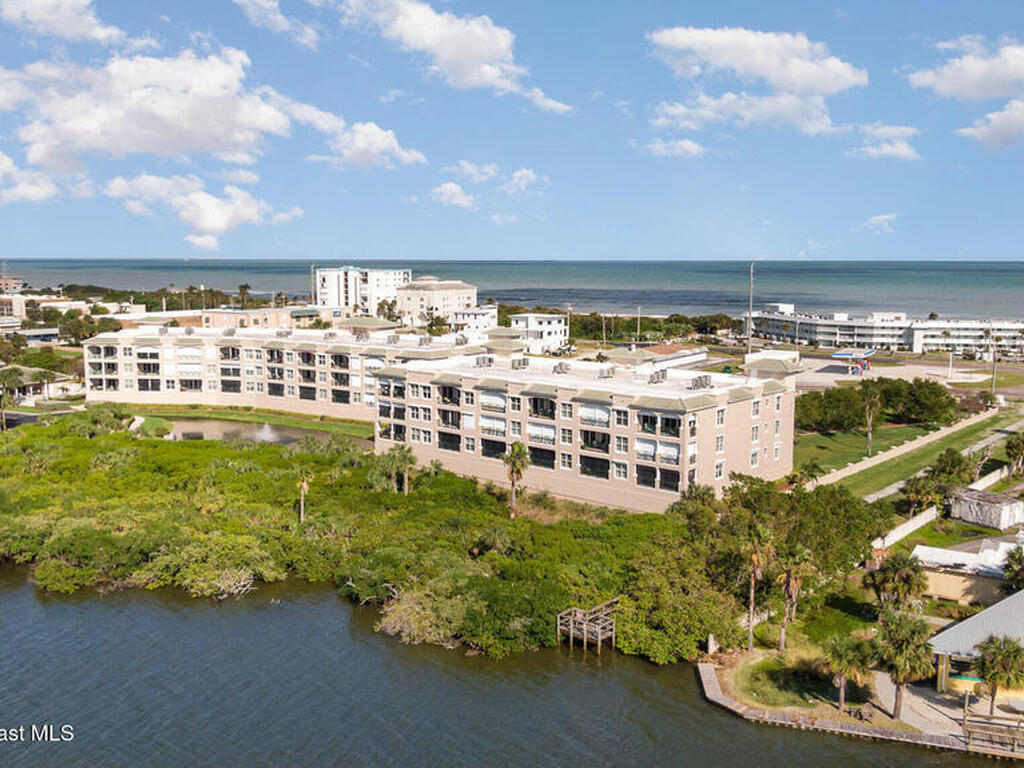 2022 Julep Drive, Cocoa Beach, FL 32931