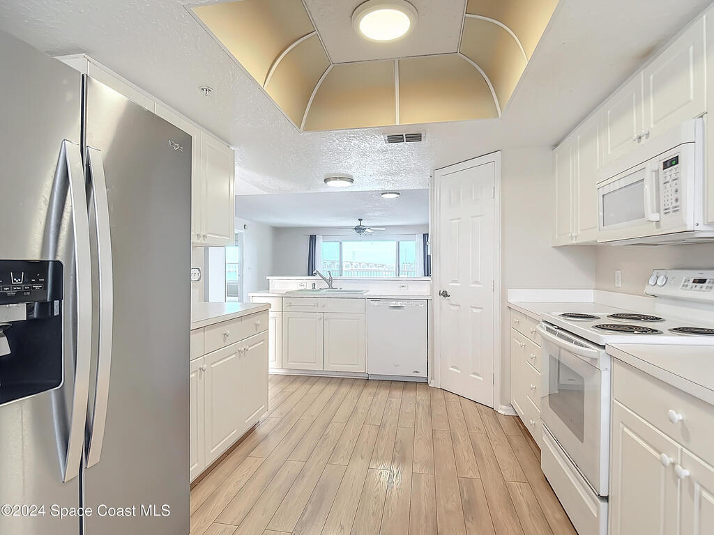 102 Riverside Drive, Cocoa, FL 32922