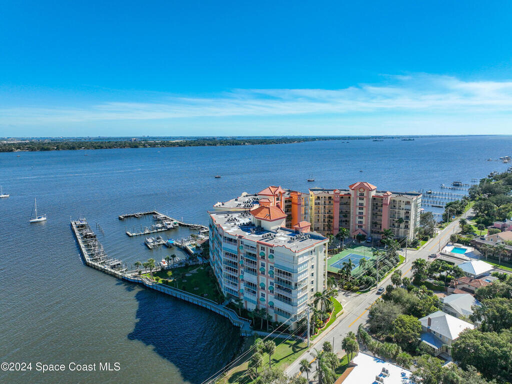 102 Riverside Drive, Cocoa, FL 32922