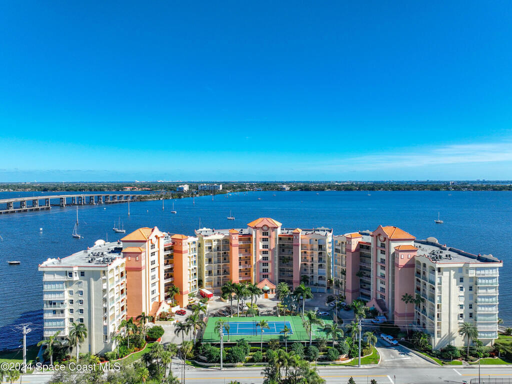 102 Riverside Drive, Cocoa, FL 32922
