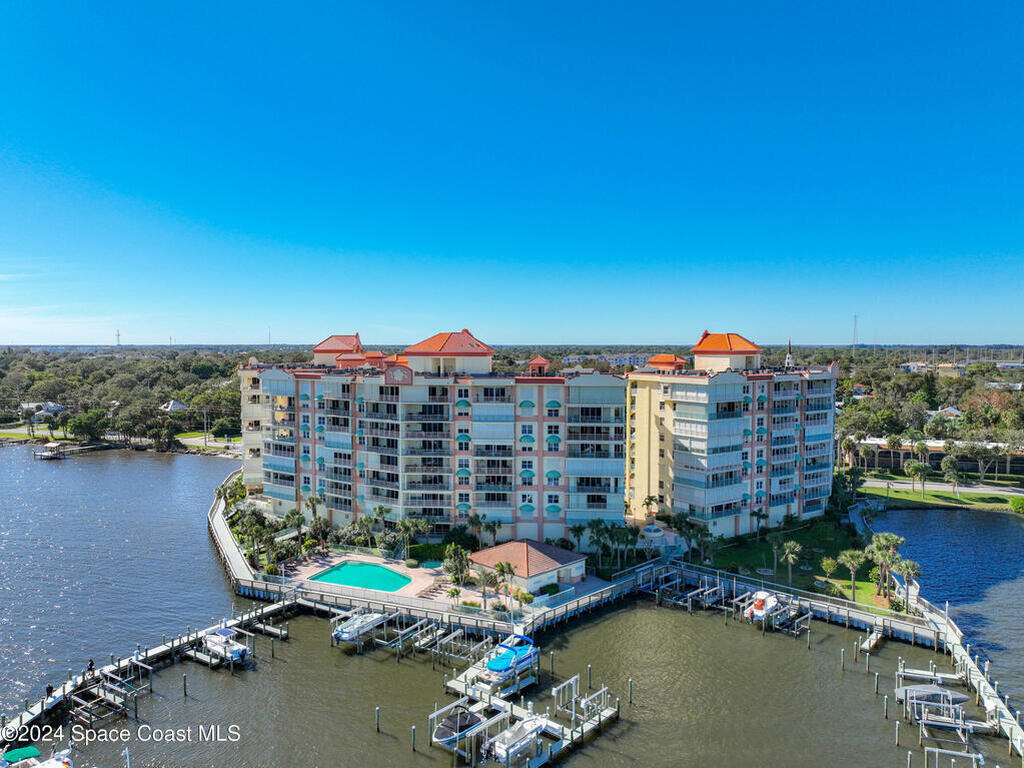 102 Riverside Drive, Cocoa, FL 32922