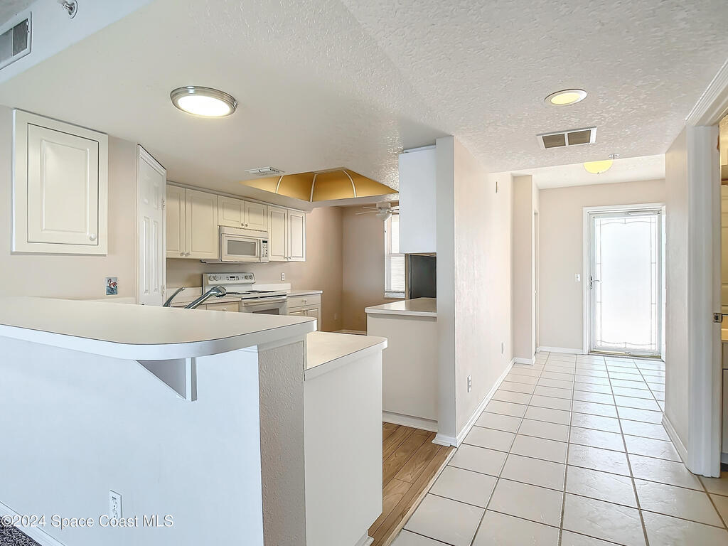 102 Riverside Drive, Cocoa, FL 32922