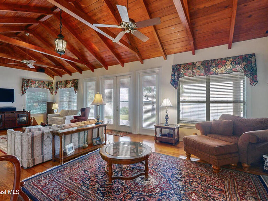 401 Swann Grove Lane, Merritt Island, FL 32952