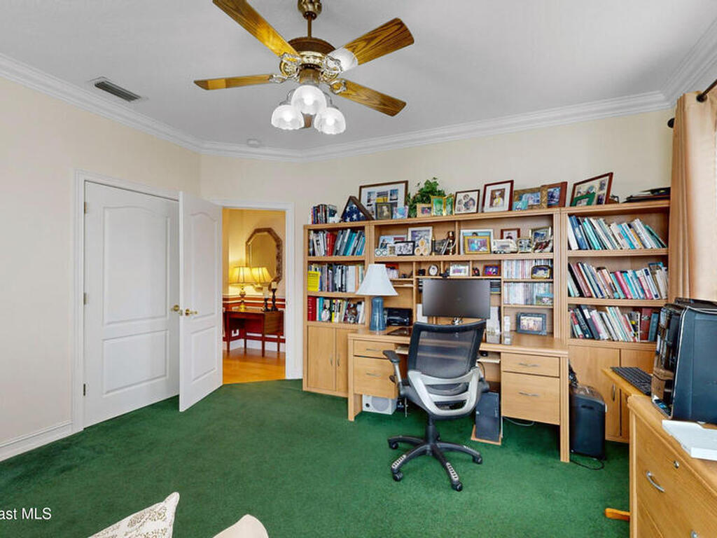 401 Swann Grove Lane, Merritt Island, FL 32952
