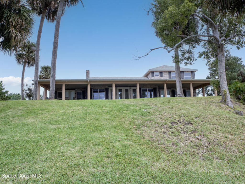 401 Swann Grove Lane, Merritt Island, FL 32952