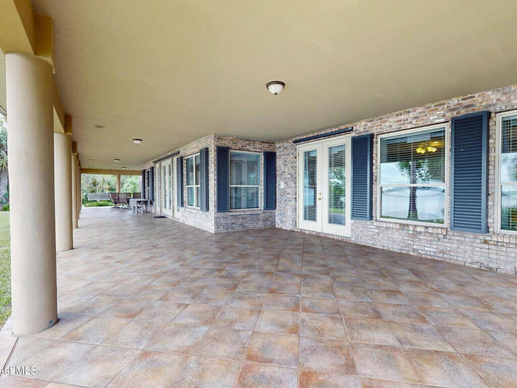 401 Swann Grove Lane, Merritt Island, FL 32952