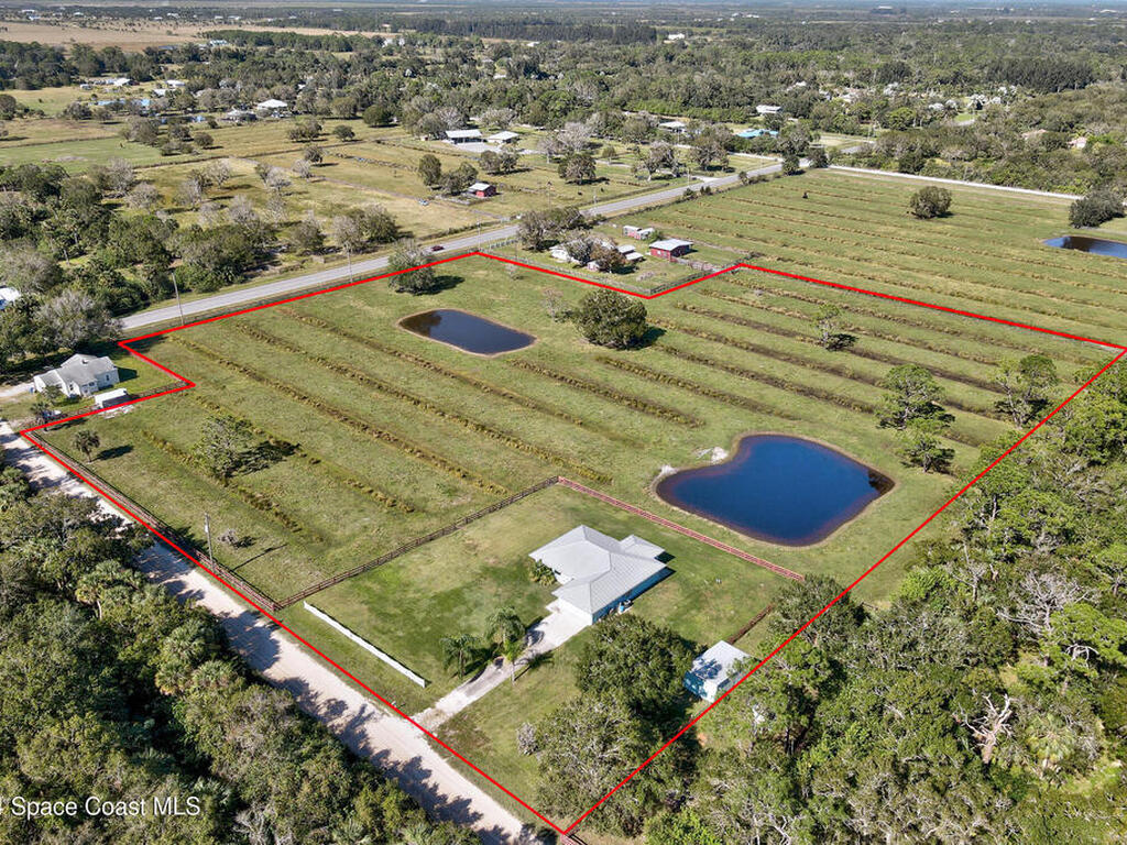 13720 101st Street, Fellsmere, FL 32948