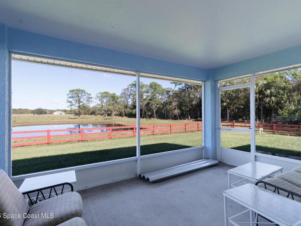 13720 101st Street, Fellsmere, FL 32948
