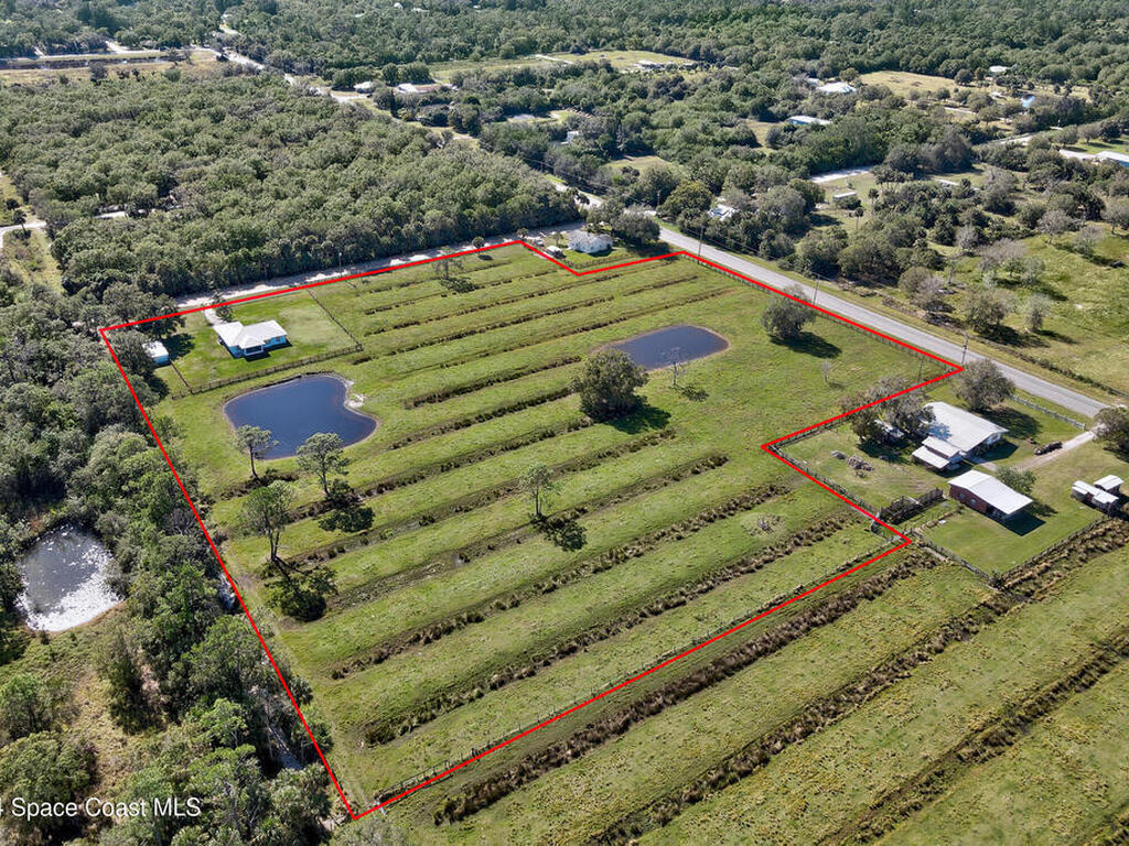13720 101st Street, Fellsmere, FL 32948
