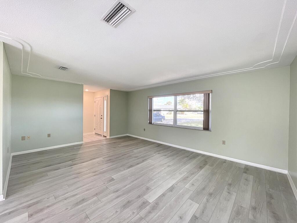 265 Inlet Avenue, Merritt Island, FL 32953