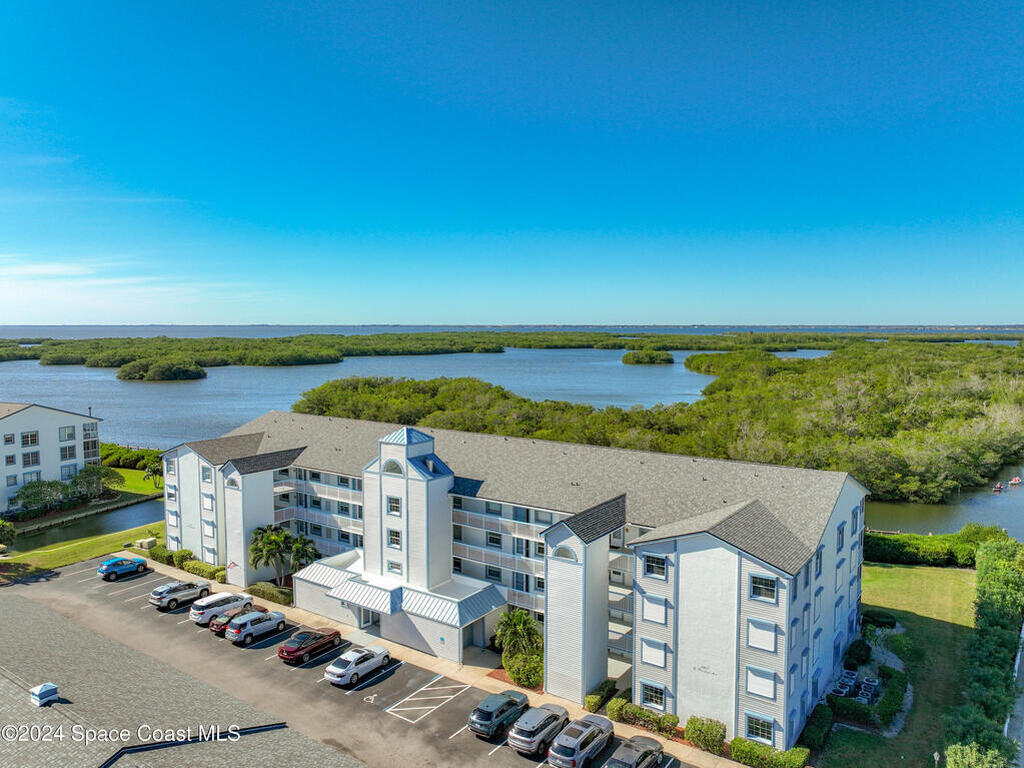 540 S Brevard Avenue, Cocoa Beach, FL 32931