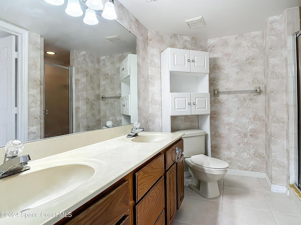540 S Brevard Avenue, Cocoa Beach, FL 32931