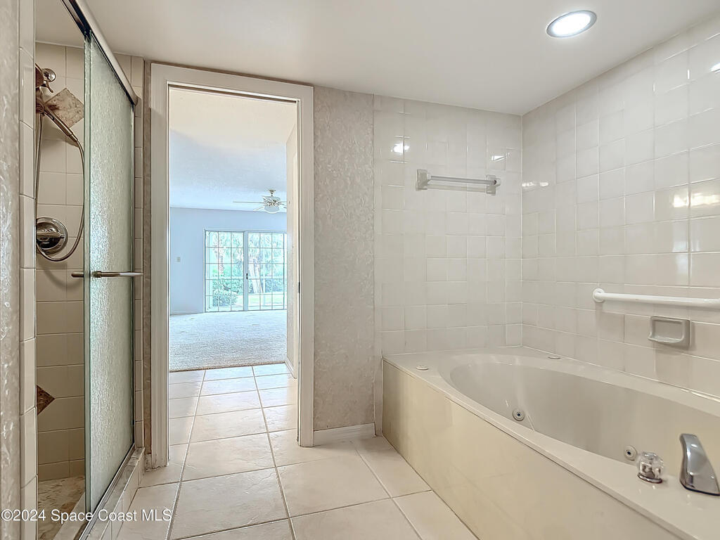 540 S Brevard Avenue, Cocoa Beach, FL 32931