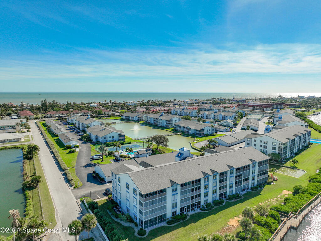 540 S Brevard Avenue, Cocoa Beach, FL 32931