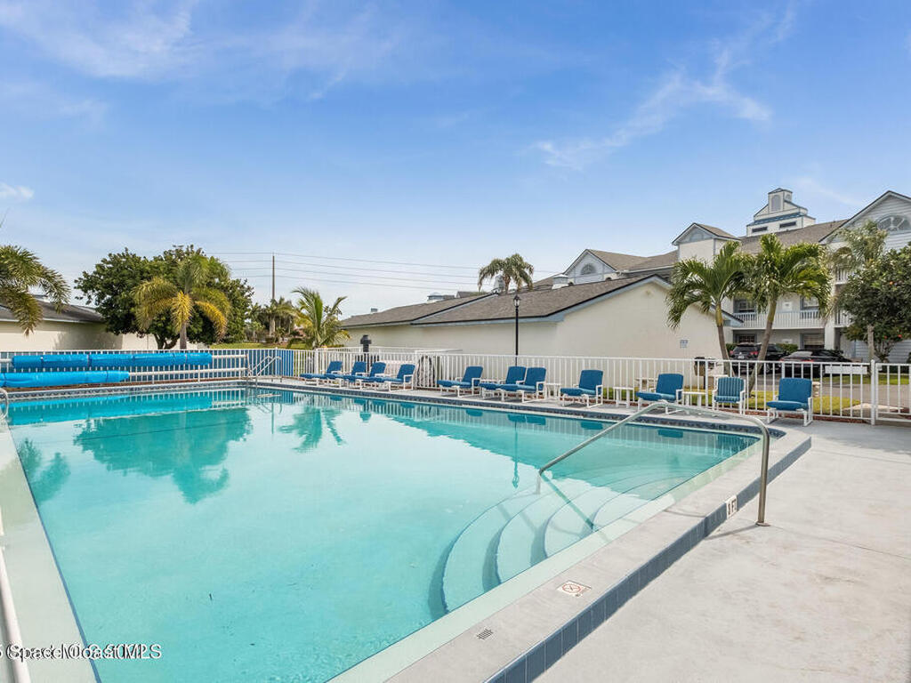 540 S Brevard Avenue, Cocoa Beach, FL 32931