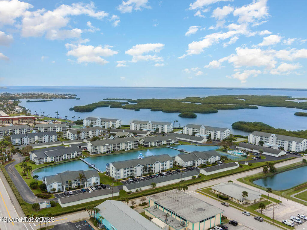 540 S Brevard Avenue, Cocoa Beach, FL 32931