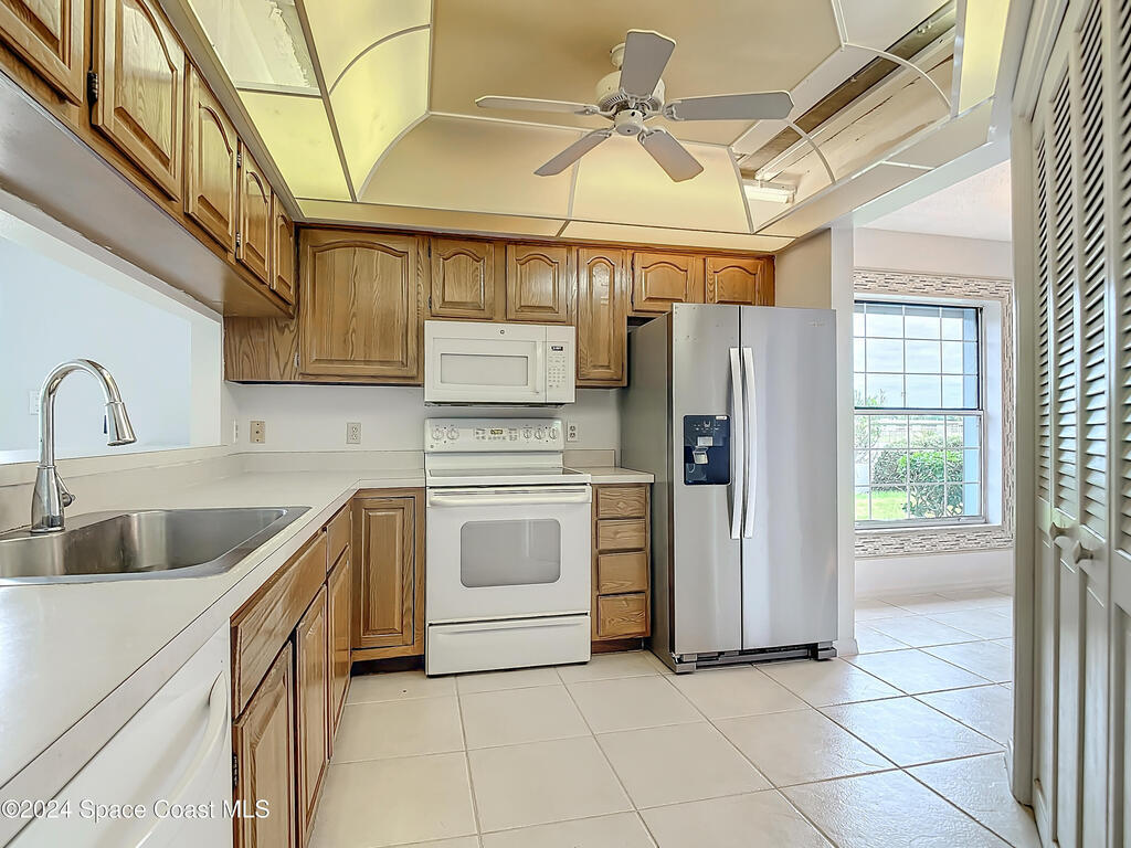 540 S Brevard Avenue, Cocoa Beach, FL 32931
