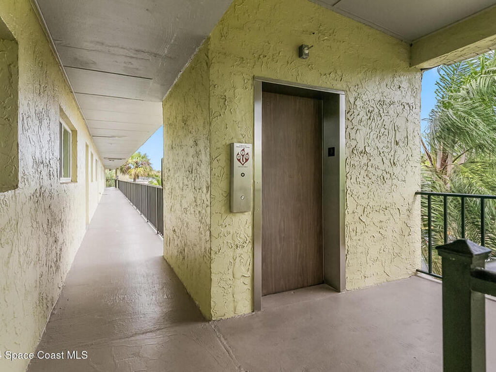 1001 W Eau Gallie Boulevard, Melbourne, FL 32935