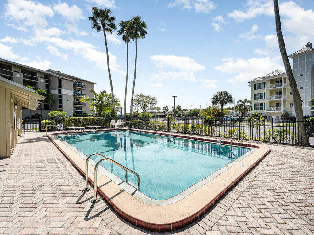 2260 Front Street, Melbourne, FL 32901