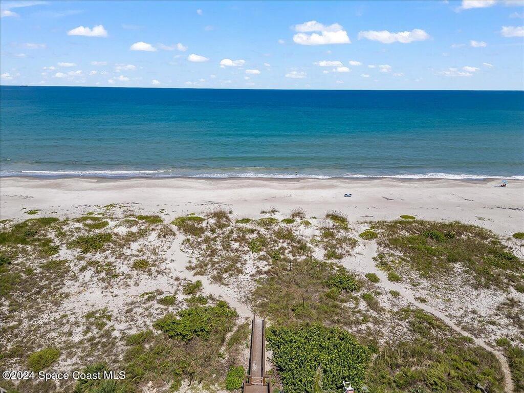 645 S Atlantic Avenue, Cocoa Beach, FL 32931