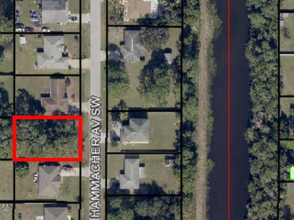 1000 Hammacher Avenue, Palm Bay, FL 32908