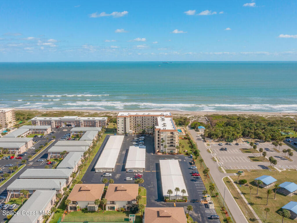 3060 N Atlantic Avenue, Cocoa Beach, FL 32931