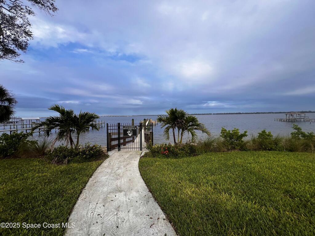 215 First Light Circle, Cocoa, FL 32922