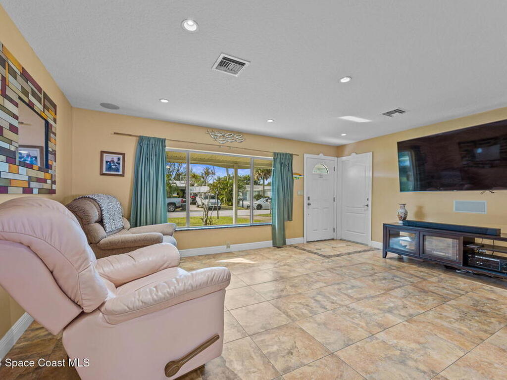 409 Rosedale Drive, Satellite Beach, FL 32937