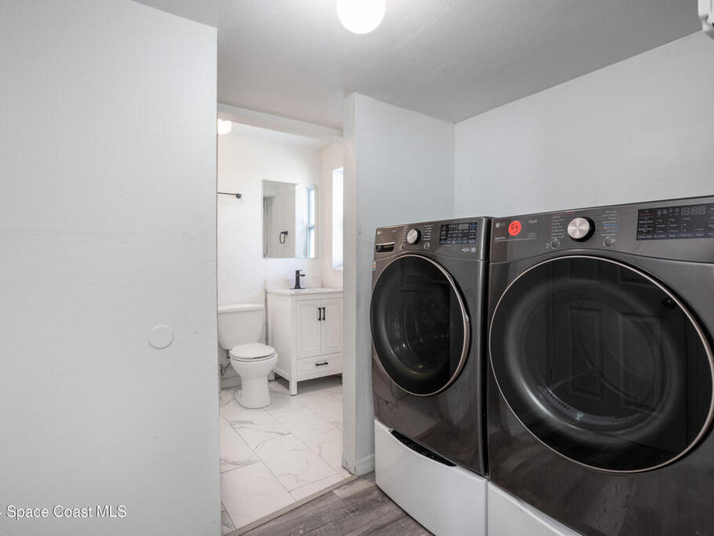 1064 Cabot Drive, Palm Bay, FL 32905